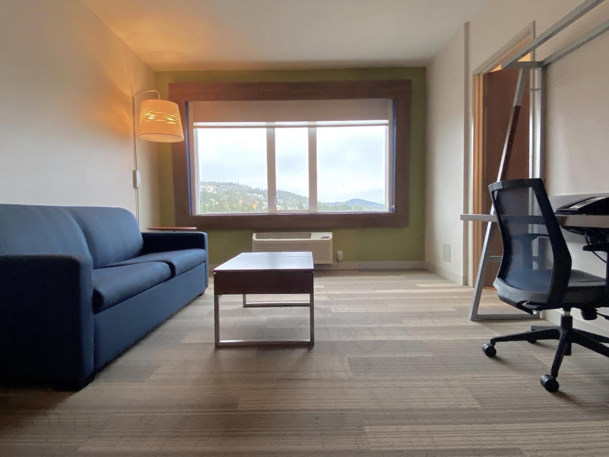 Holiday Inn Express & Suites Victoria-Colwood By Ihg Langford Esterno foto