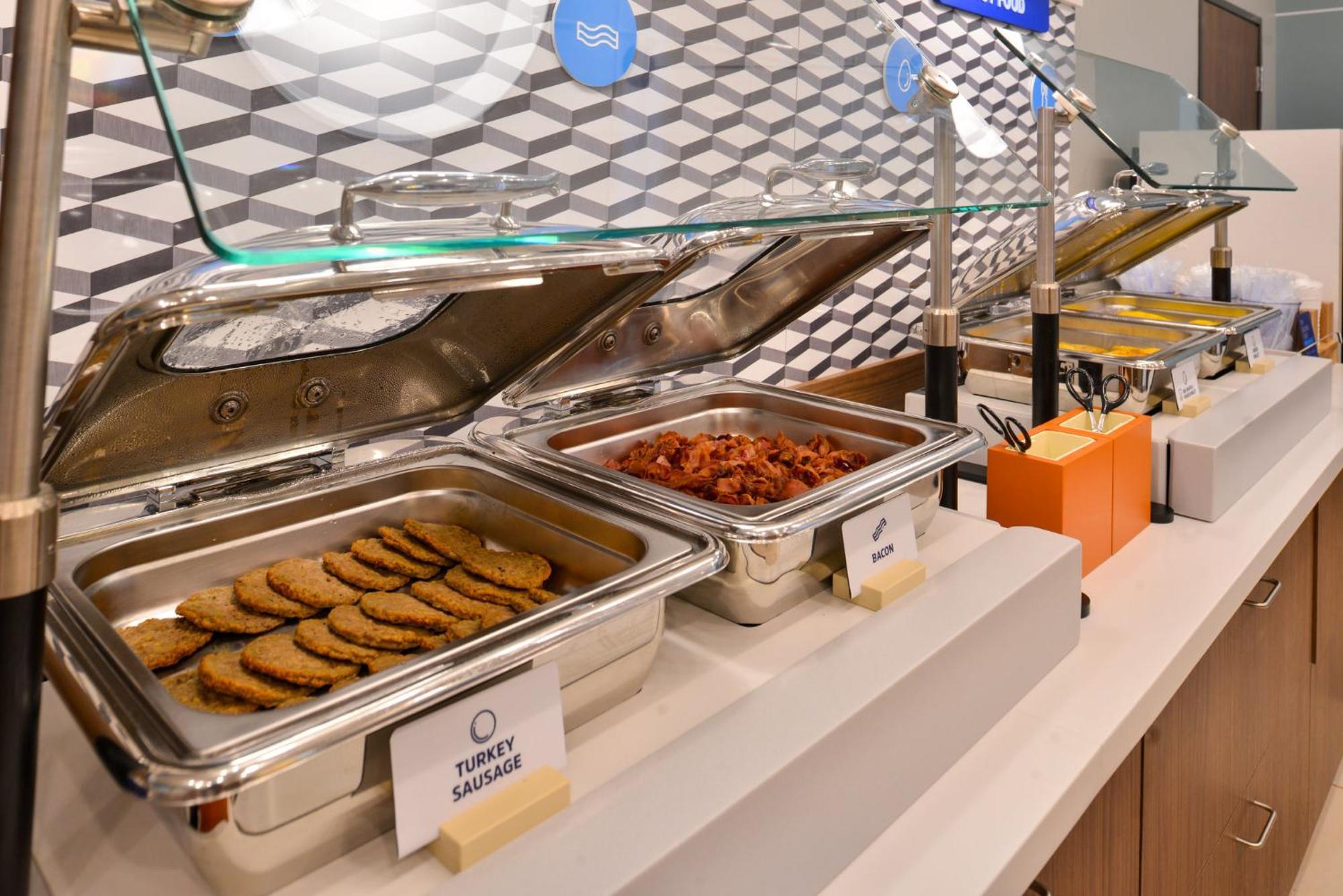 Holiday Inn Express & Suites Victoria-Colwood By Ihg Langford Esterno foto