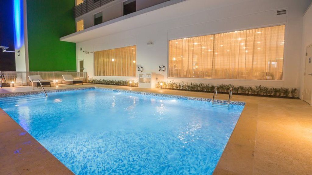 Holiday Inn Express & Suites Victoria-Colwood By Ihg Langford Esterno foto